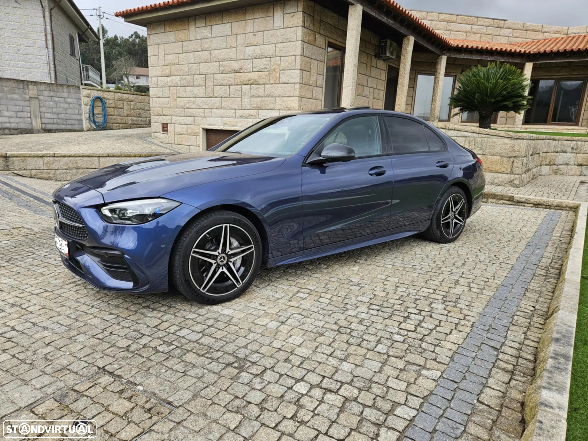 Mercedes-Benz C 300 de AMG Line - 3