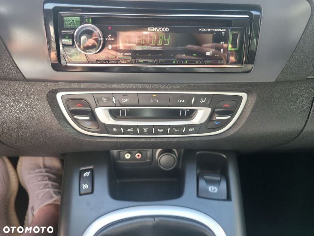 Renault Scenic - 17