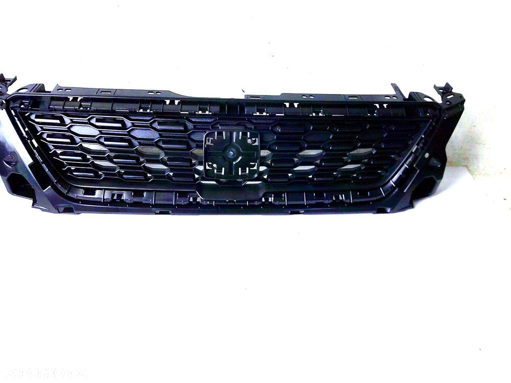 seat ibiza v 5 6f 17r- grill atrapa nowa - 1
