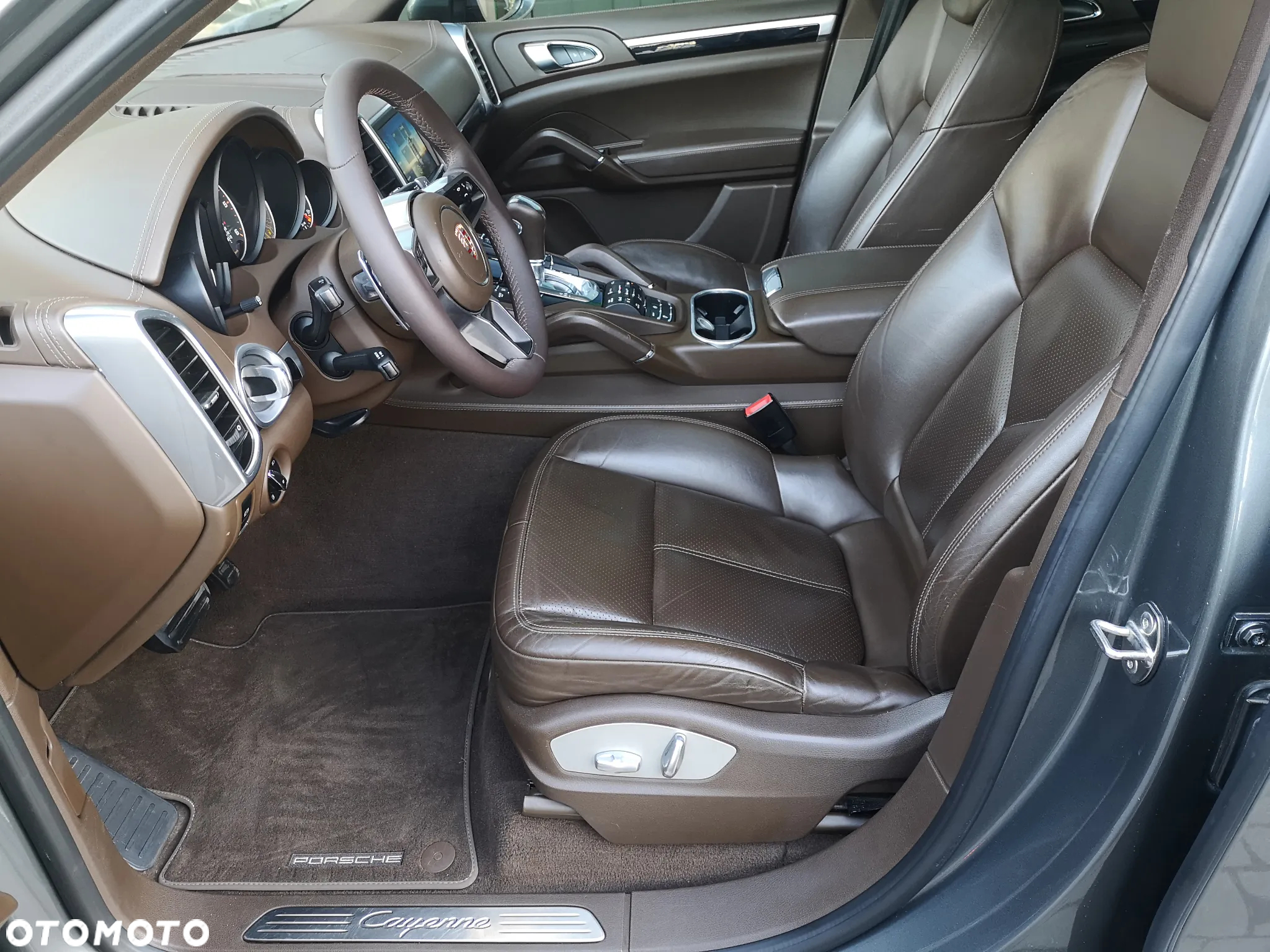 Porsche Cayenne Diesel Platinum Edition - 23