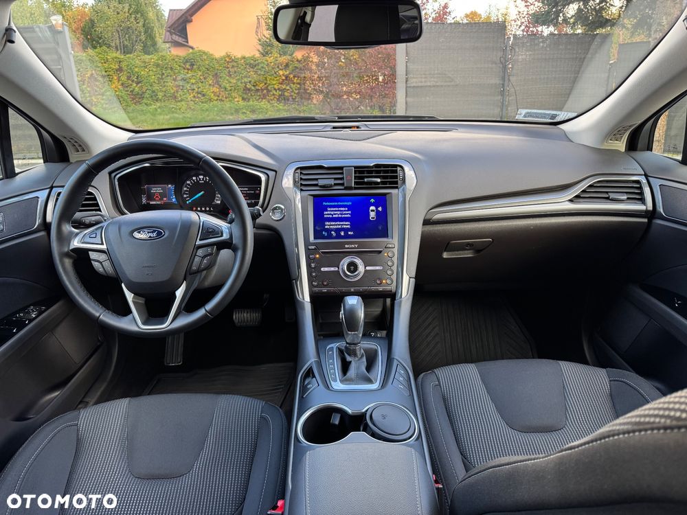 Ford Mondeo 2.0 Hybrid Titanium - 15