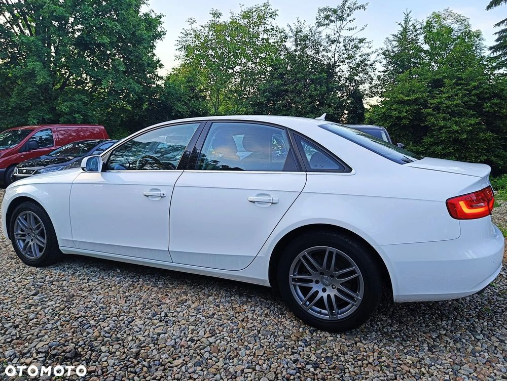 Audi A4 Limousine 2.0 TDI DPF Ambition - 26