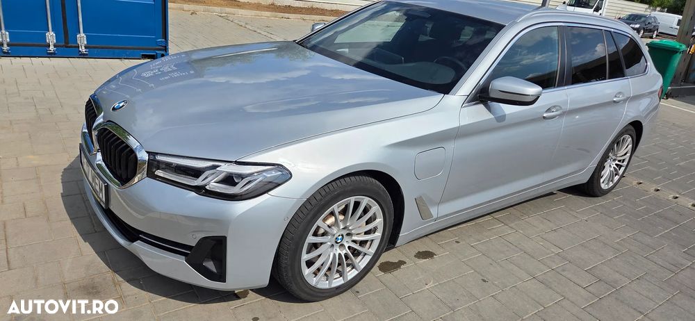 BMW Seria 5 530e xDrive AT PHEV - 1