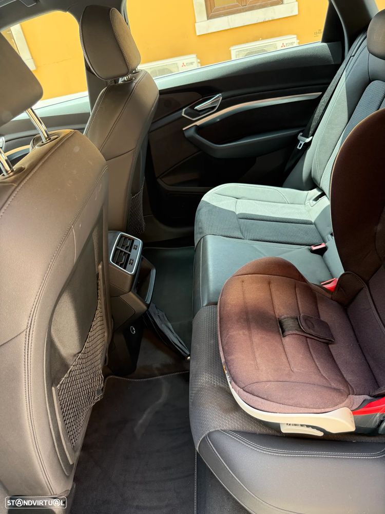 Audi e-tron 55 quattro S line - 6