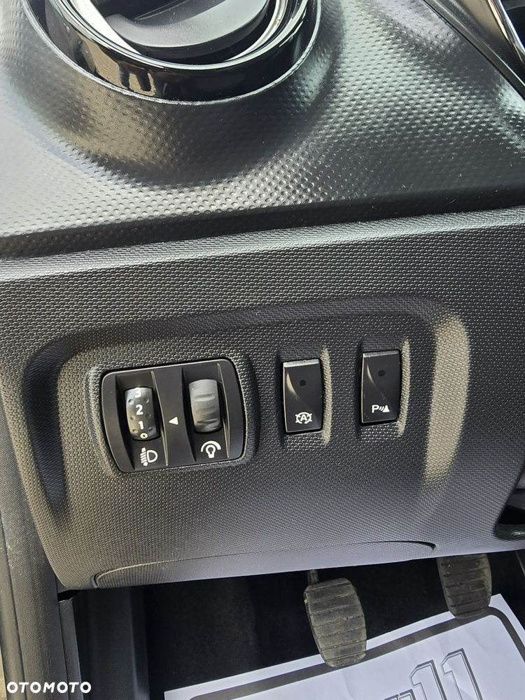 Renault Captur - 19