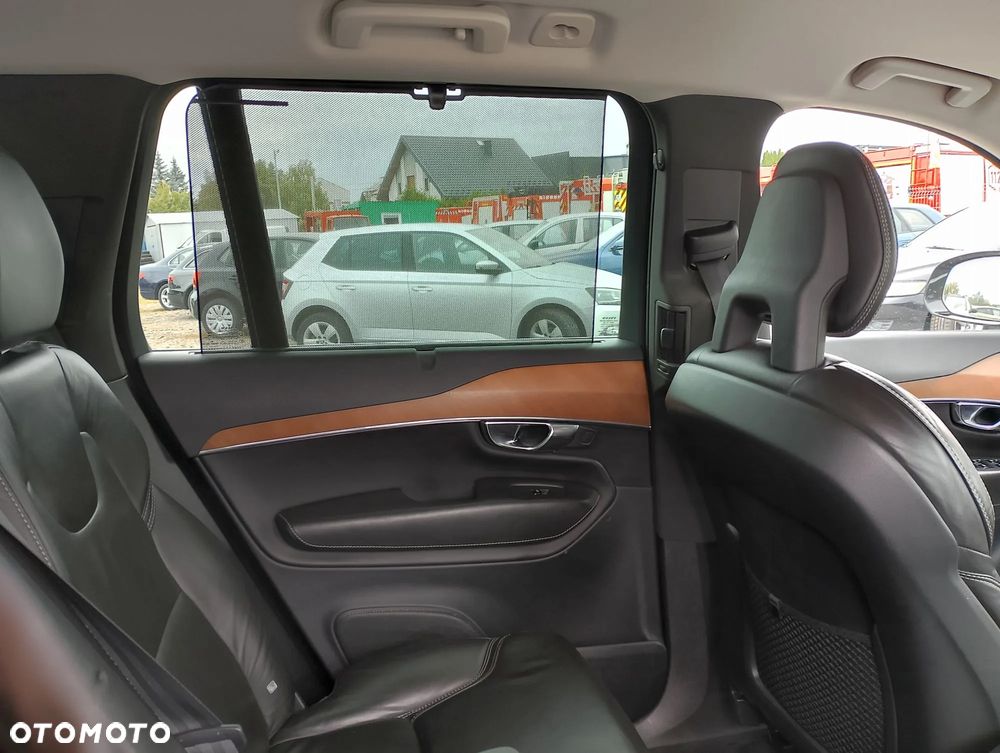 Volvo XC 90 D5 AWD Momentum - 15