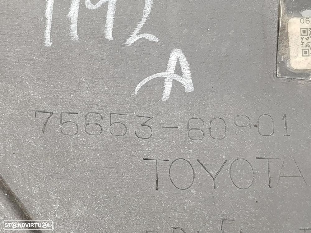 ARO TRASEIRO DIREITO TOYOTA LAND CRUISER PRADO 2008 -7574160201C0 - 2