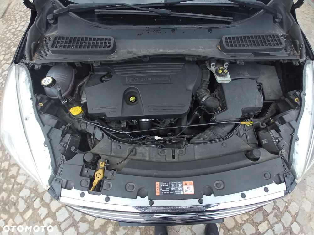 Ford Kuga 2.0 TDCi 4WD Titanium Plus - 36