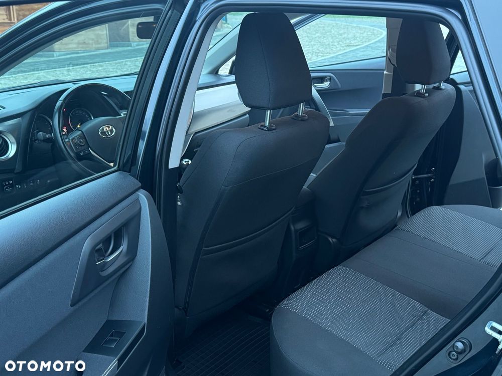 Toyota Auris 1.6 Premium Start - 10