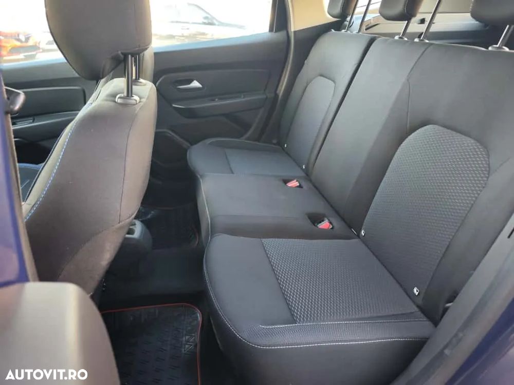 Dacia Duster 1.5 Blue dCi 4WD Comfort - 12