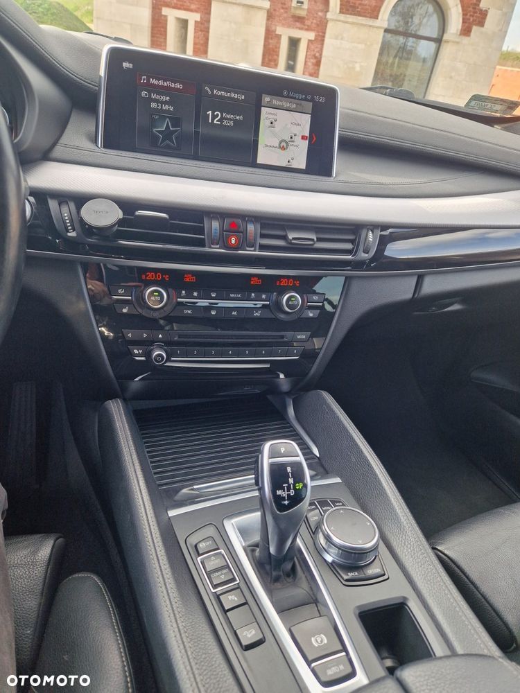 BMW X6 xDrive30d - 11