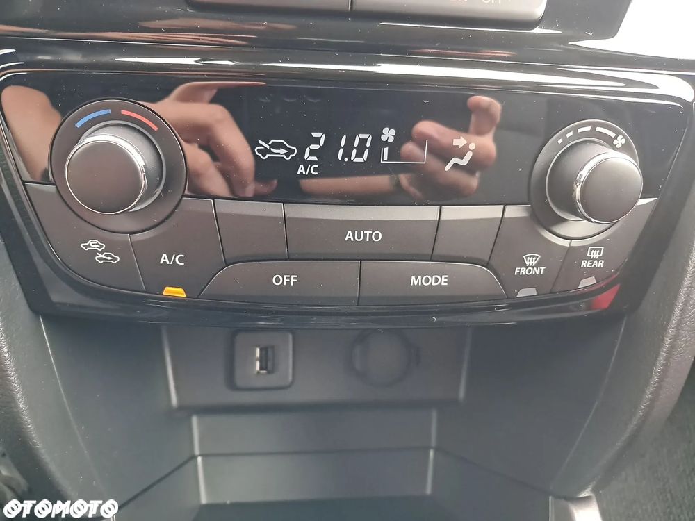Suzuki Vitara - 25