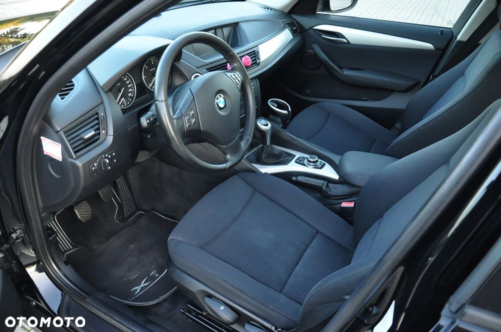 BMW X1 xDrive20d - 23