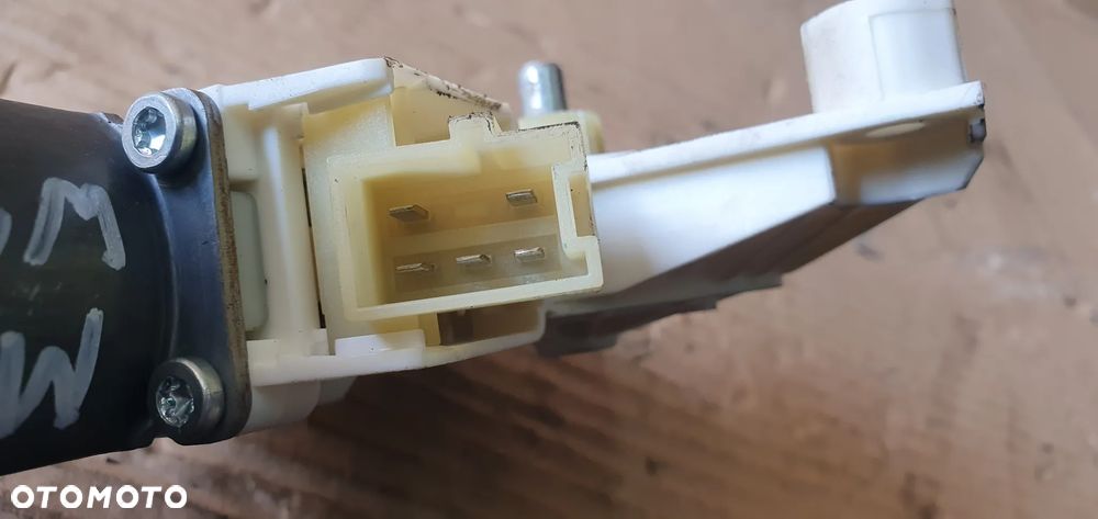 Silniczek szyby prawy tył tylny Mercedes ML W164 A2518200208 - 5