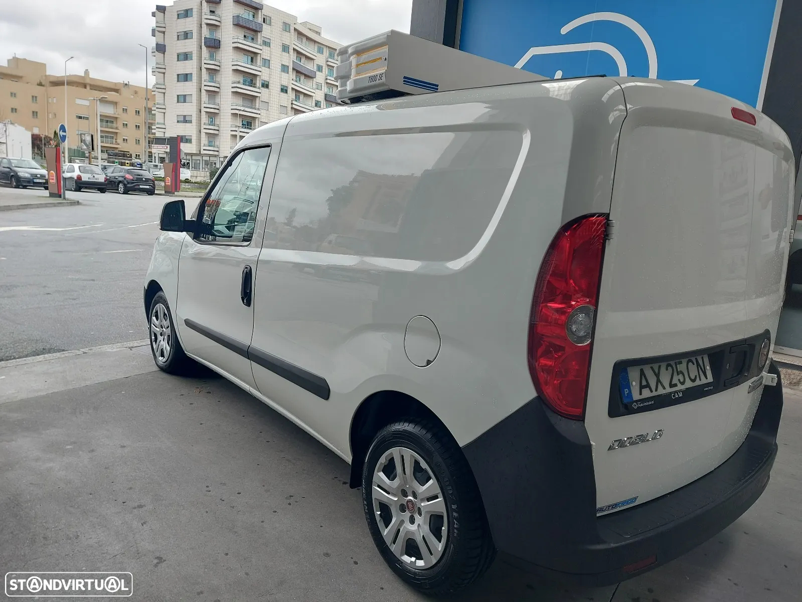 Fiat DOBLO EASY FRIO ESTRADA E GARAGEM - 4