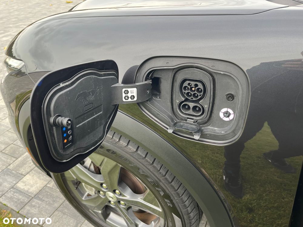 Ford Mustang Mach-E 75kWh RWD - 19
