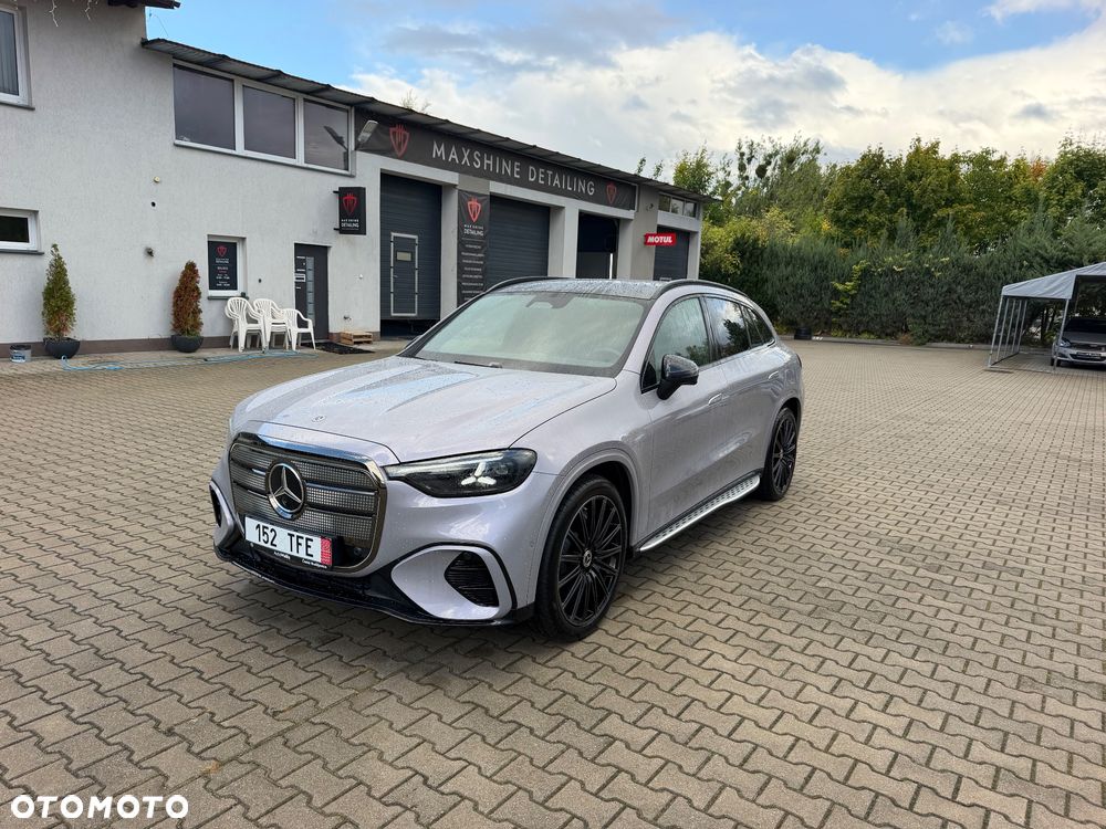 Mercedes-Benz GLC - 21