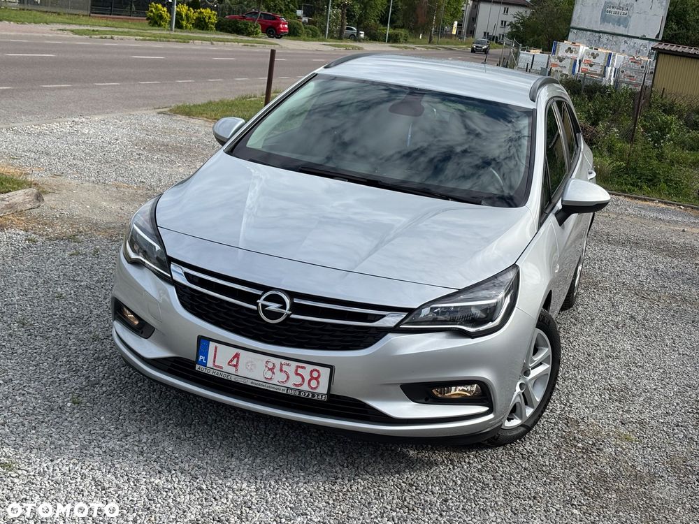 Opel Astra - 1