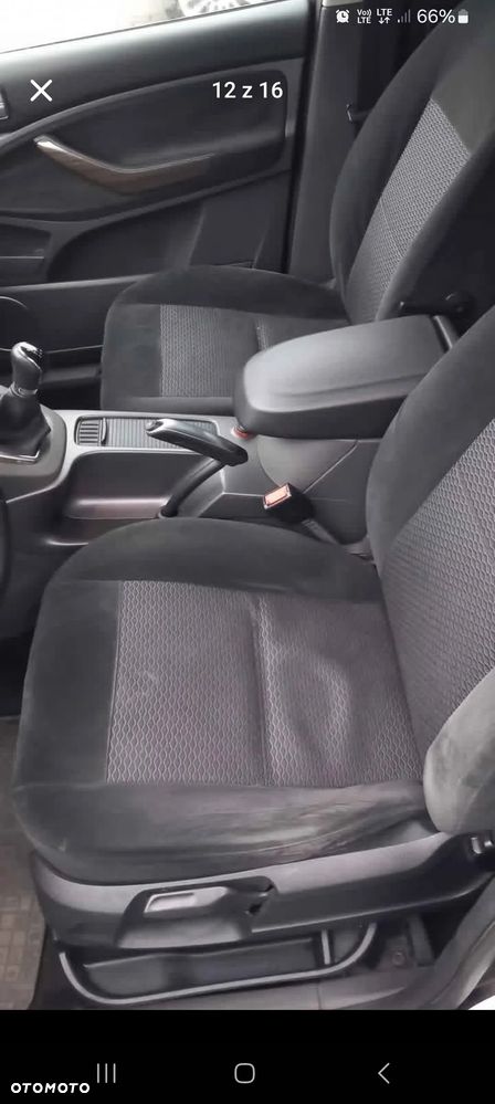 Ford C-MAX 1.6 TDCi Ghia - 11