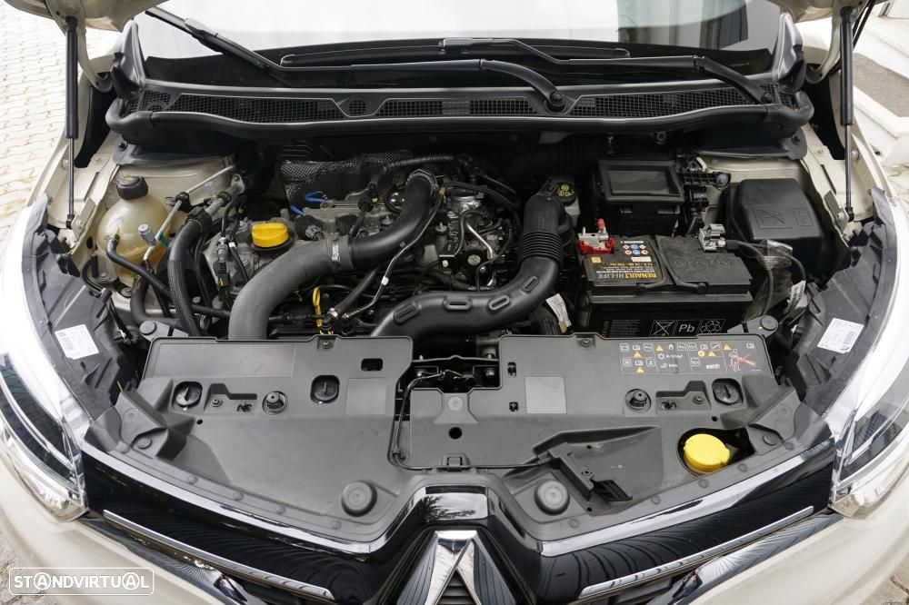 Renault Captur 1.2 TCe Exclusive - 30