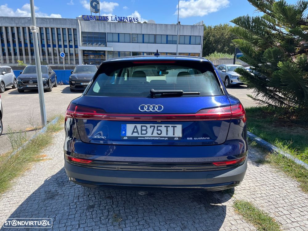 Audi e-tron 55 quattro - 10