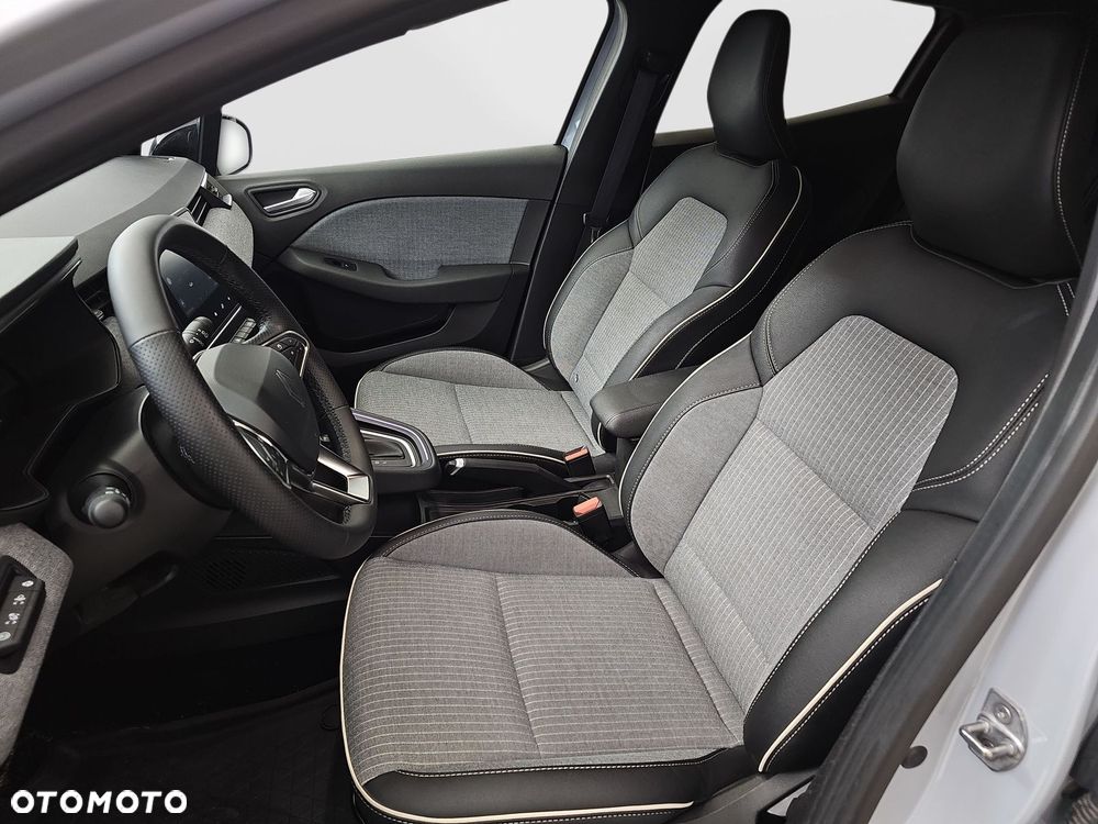 Renault Clio 1.0 TCe Techno Xtronic - 10
