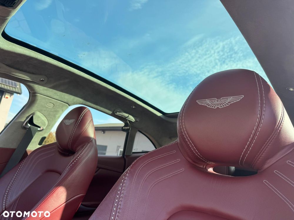 Aston Martin DBX Standard - 27