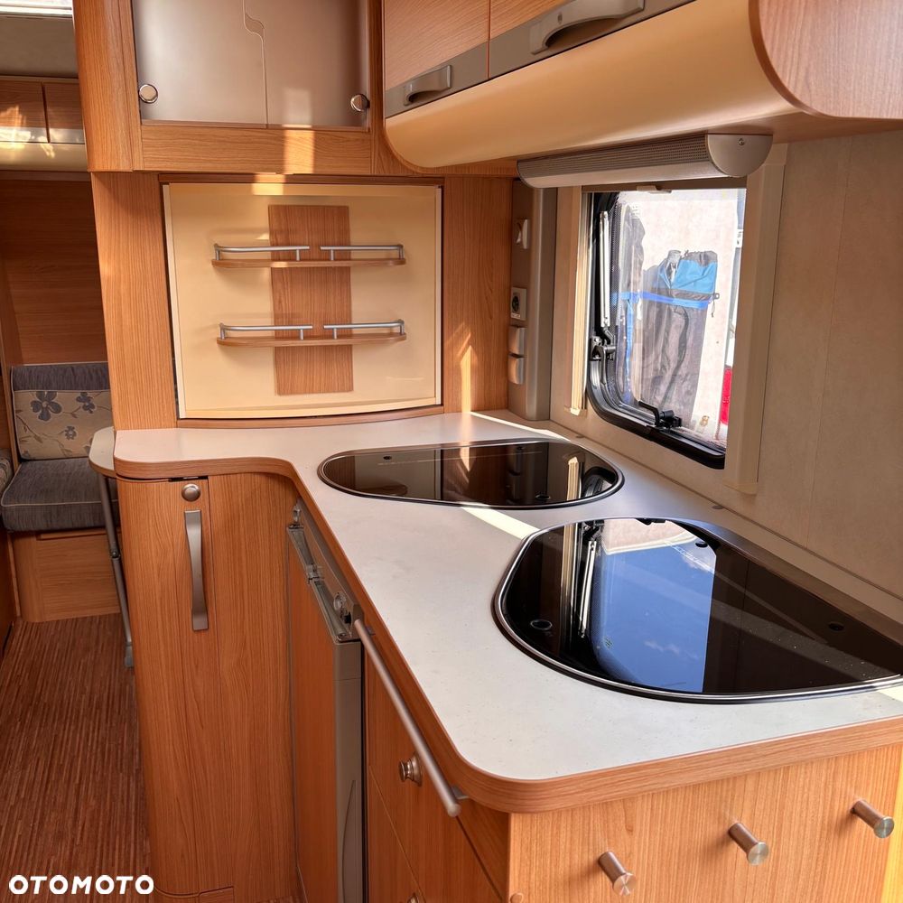 Adria Adora 542 ku - 11