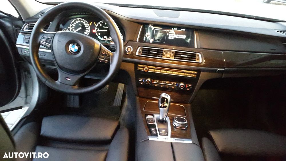 BMW Seria 7 750Ld xDrive - 3