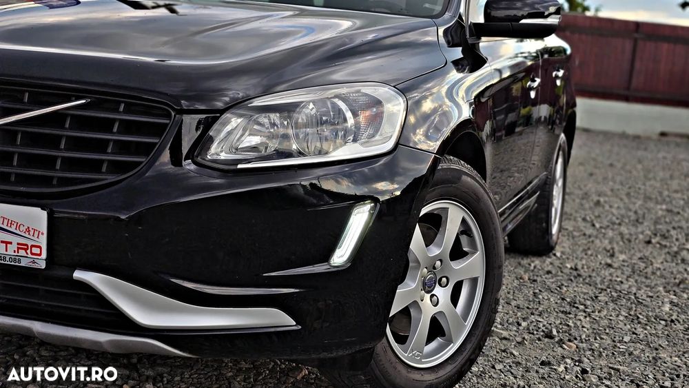 Volvo XC 60 D3 Geartronic Momentum - 23
