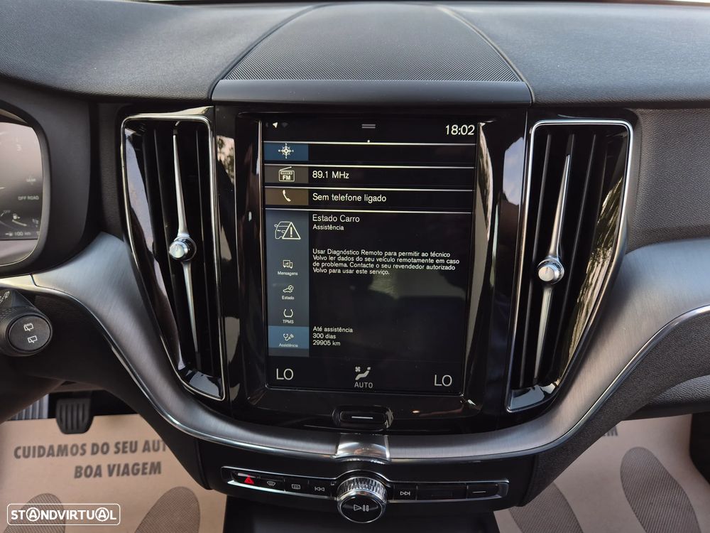 Volvo XC 60 2.0 D4 Momentum Plus - 29