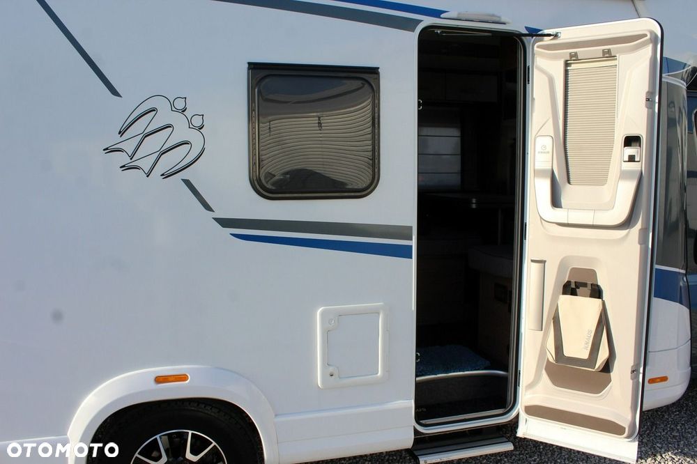 KNAUS L!VE WAVE 700 MEG - 26