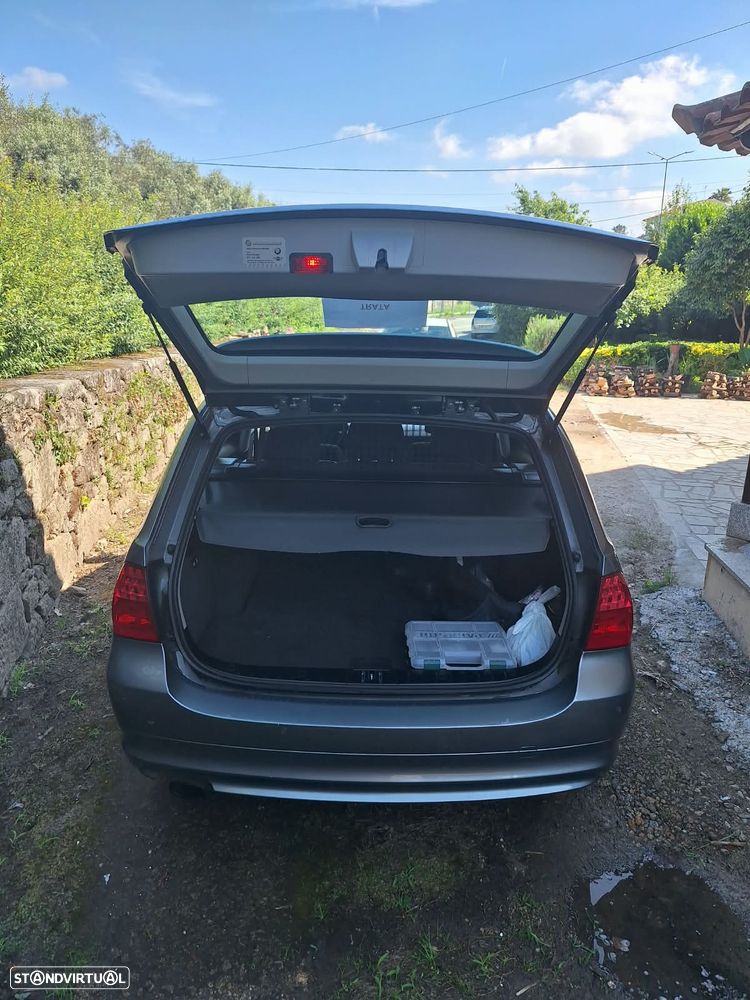 BMW 320 - 6