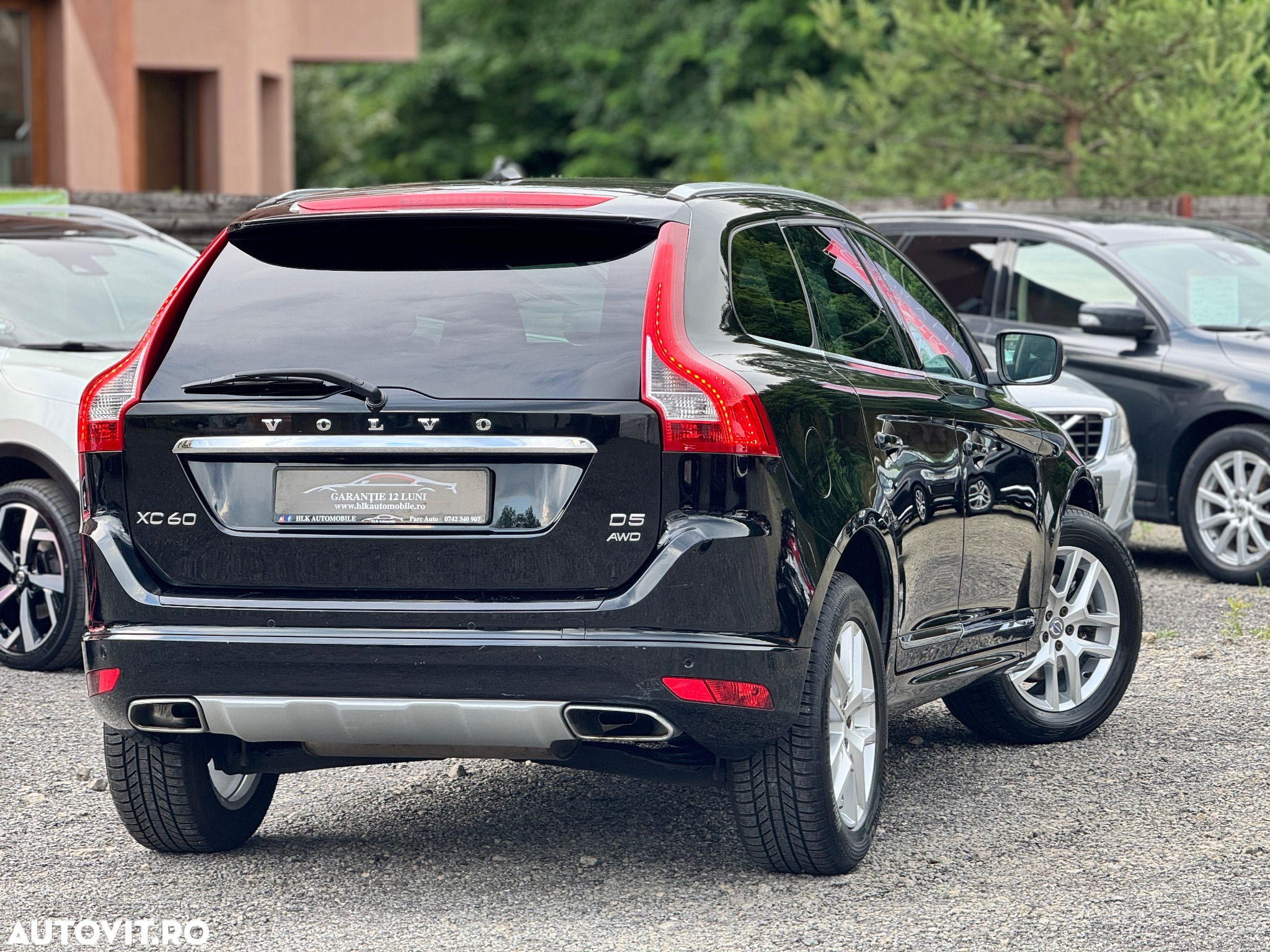 Volvo XC 60 D5 AWD Geartronic Summum - 4