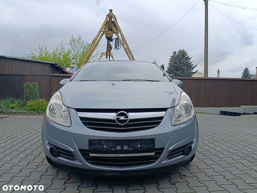 Opel Corsa 1.2 16V Enjoy - 1