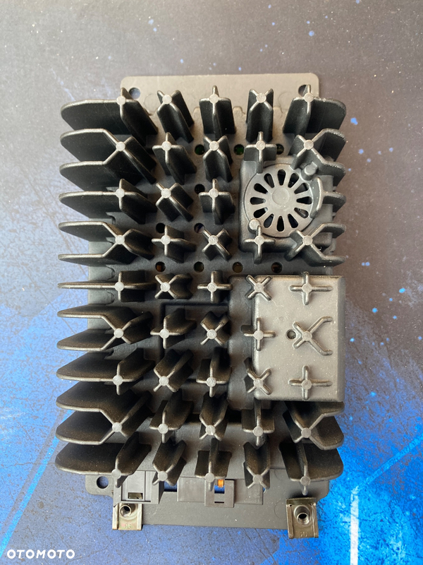 Wzmacniacz Harman Karton Mercedes CLK W209 A1698205689
