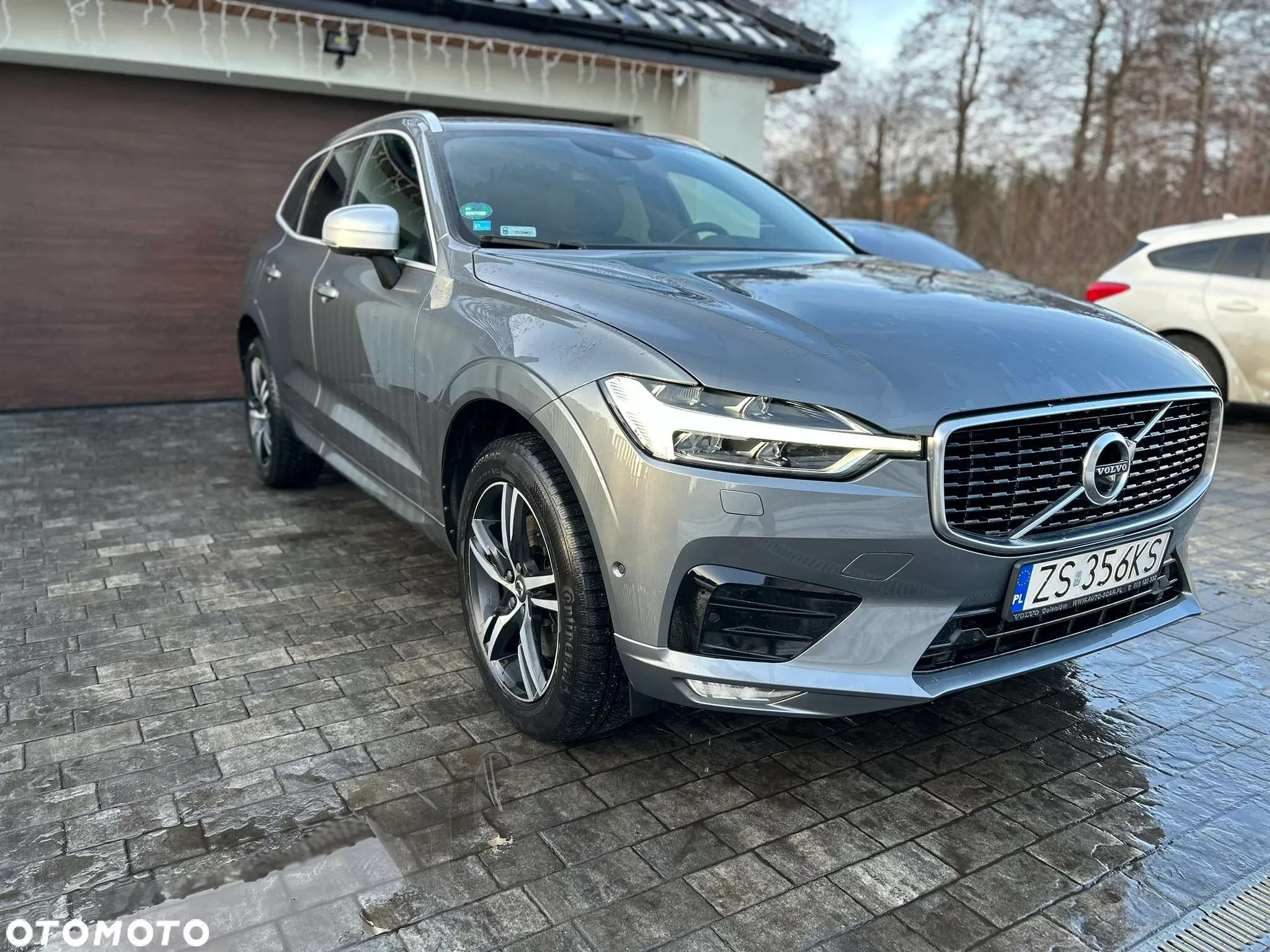 Volvo XC 60 D4 R-Design - 17
