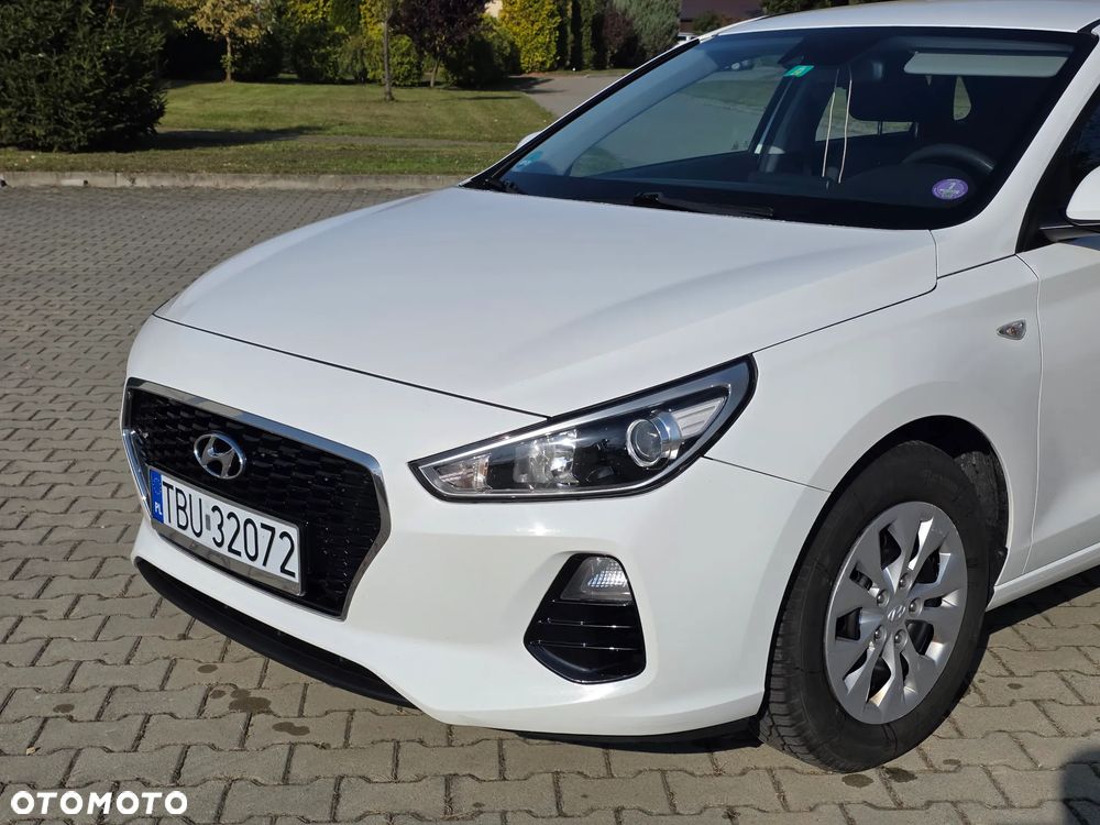 Hyundai i30 1.4 Comfort - 10
