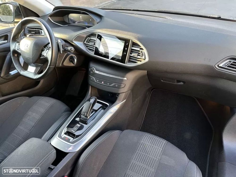 Peugeot 308 SW - 25