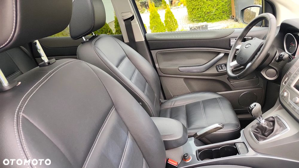 Ford Kuga 2.0 TDCi Titanium FWD - 19