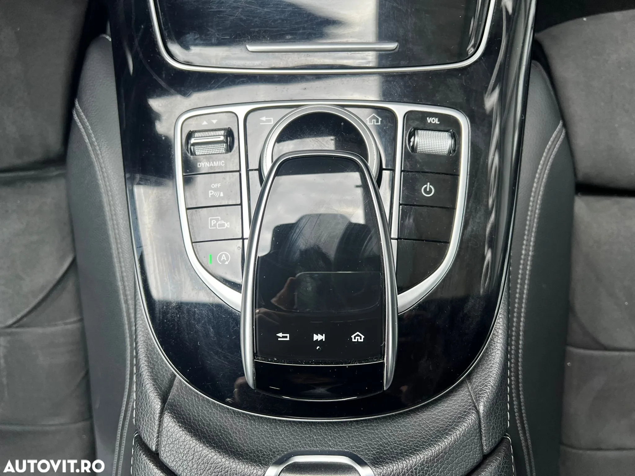 Mercedes-Benz E 220 d 4MATIC Aut. - 13