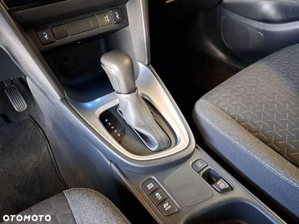 Toyota Yaris Cross Hybrid 1.5 Comfort - 28