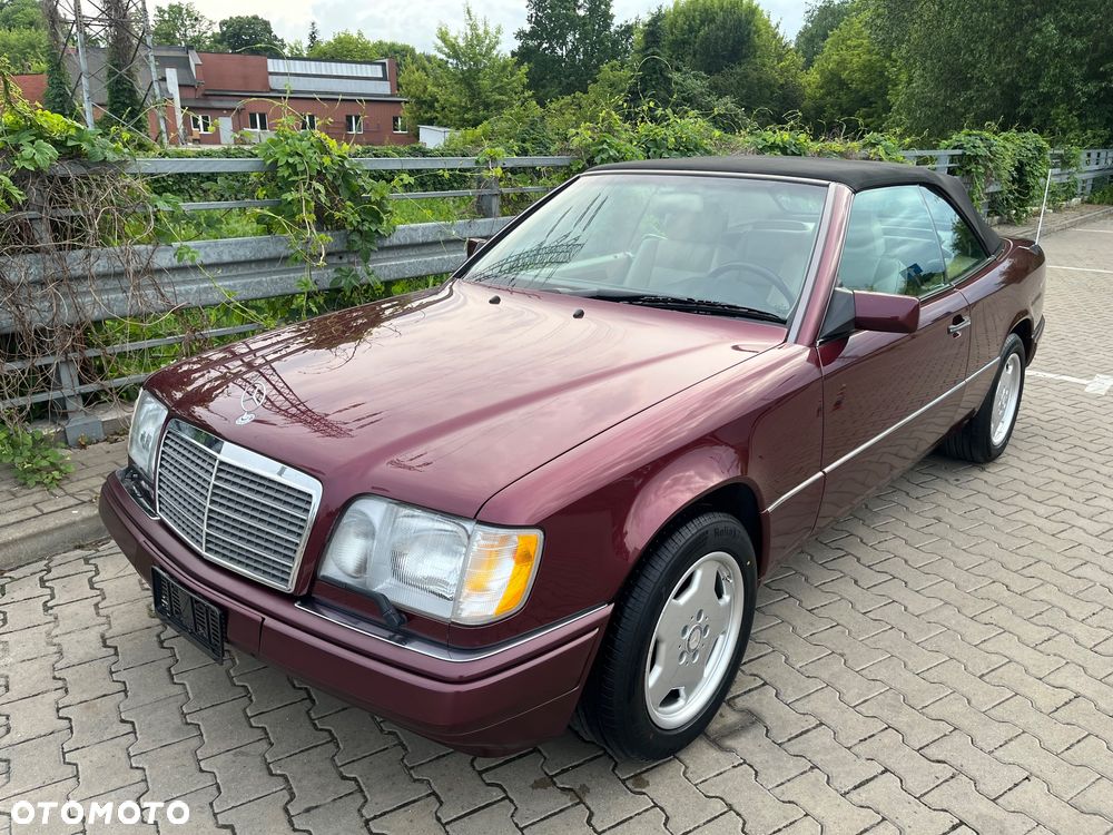 Mercedes-Benz Klasa E - 1