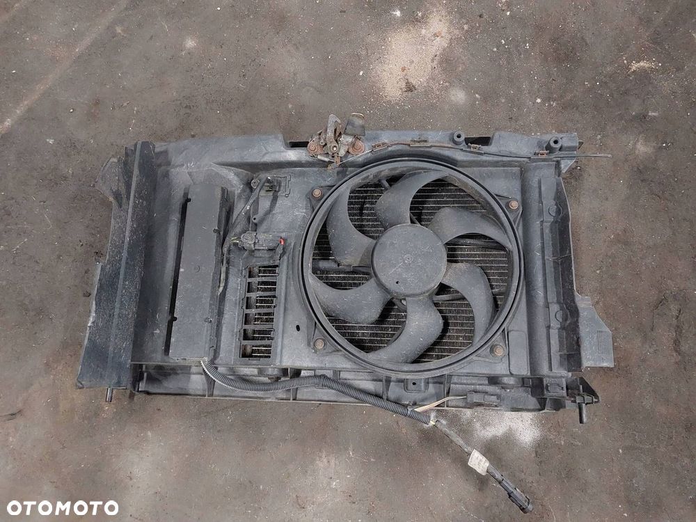 PAS PRZEDNI WZMOCNIENIE CZOŁOWE + KOMPLET CHŁODNIC PEUGEOT 307 I - 1