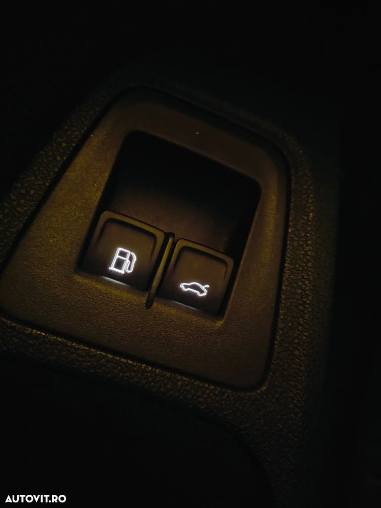 Volkswagen Tiguan - 35