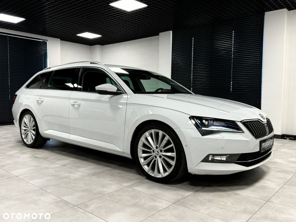 Skoda Superb 2.0 TDI DSG Sportline - 6