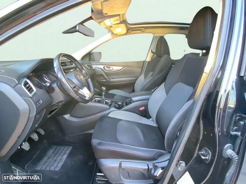 Nissan Qashqai 1.3 DIG-T N-Connecta - 16