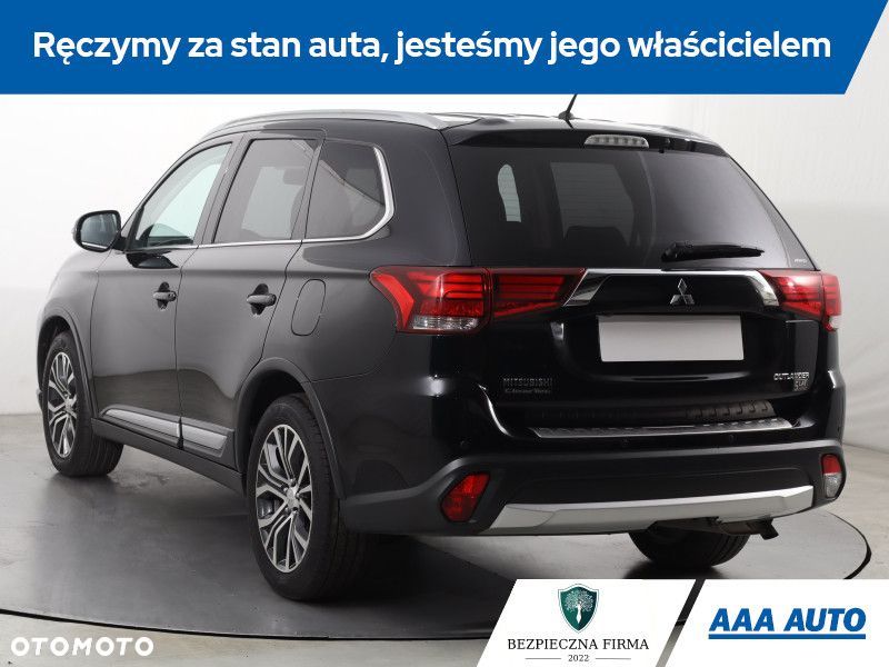 Mitsubishi Outlander - 5