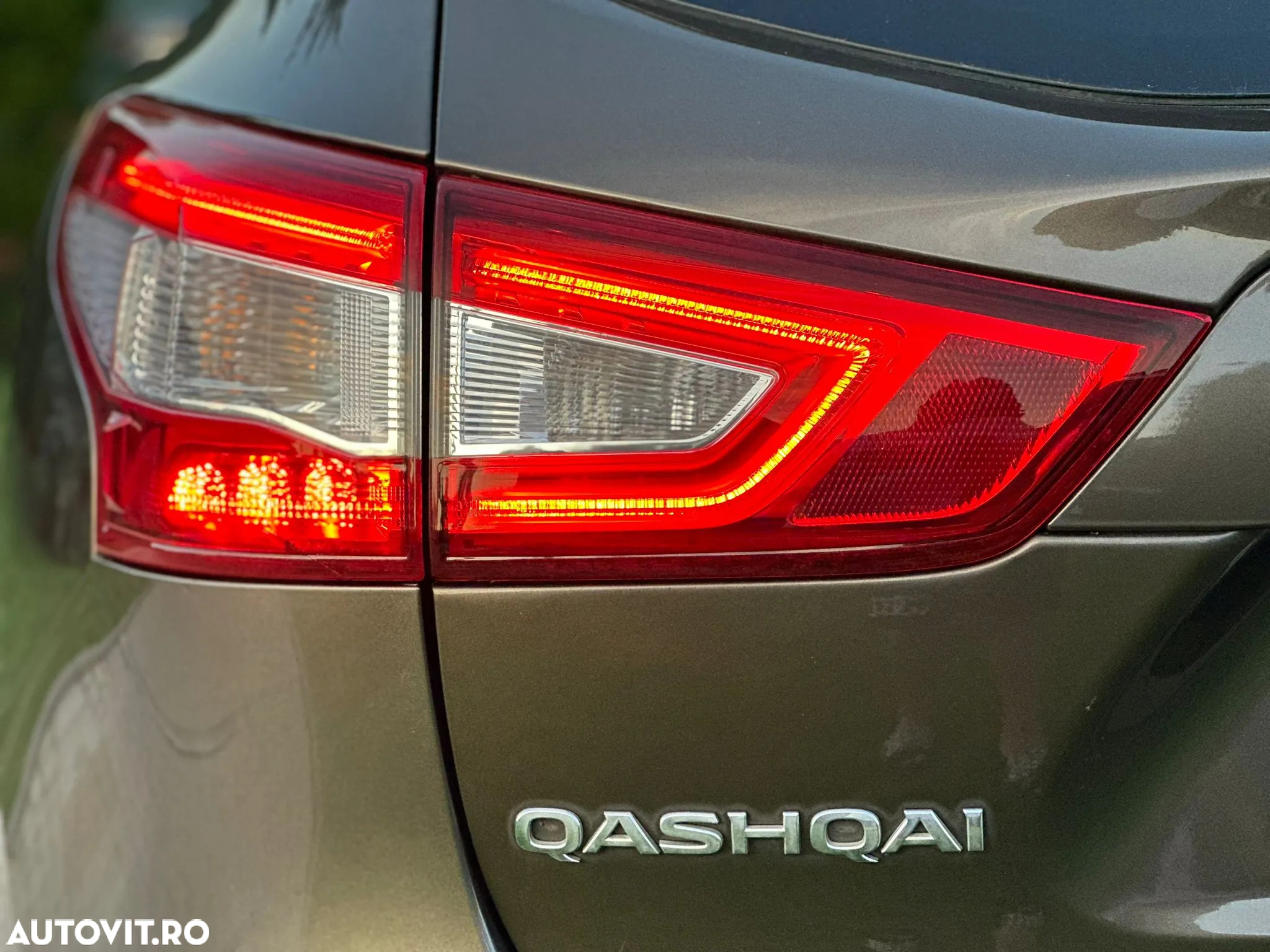 Nissan Qashqai 1.5 DCI Start/Stop Tekna - 24