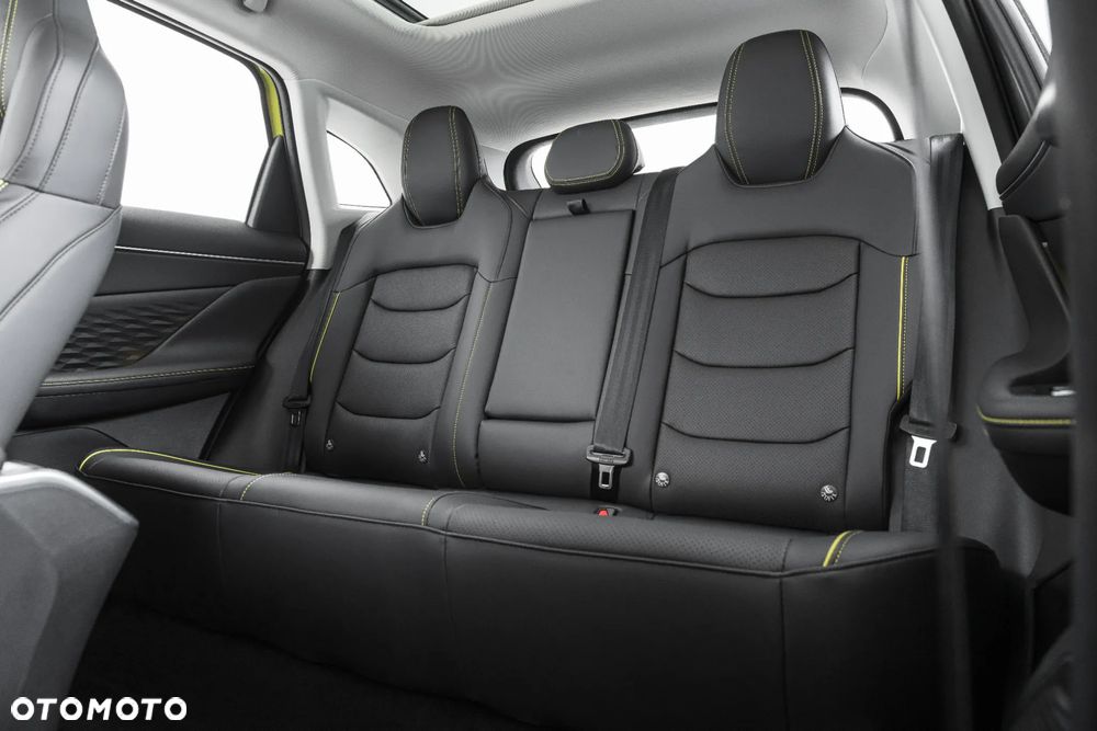 BAIC 5 1.5T Luxury DCT - 6